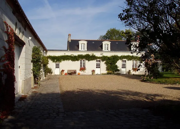 Pensjonat La Jarillais Saumur